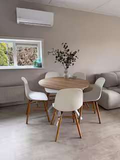 Eettafel in de woonkamer